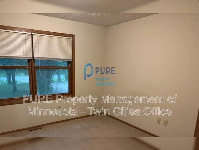 Building Photo - 30110 107th Ave N