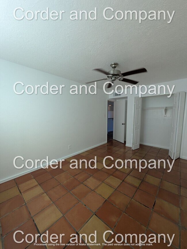 Building Photo - Spacious and naturally lit 4 Bathroom, 2 Bathroom, 2 Car Garage Home at 1,933 Sq Ft.