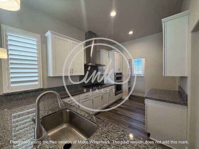 Building Photo - 439 Dubois Ln