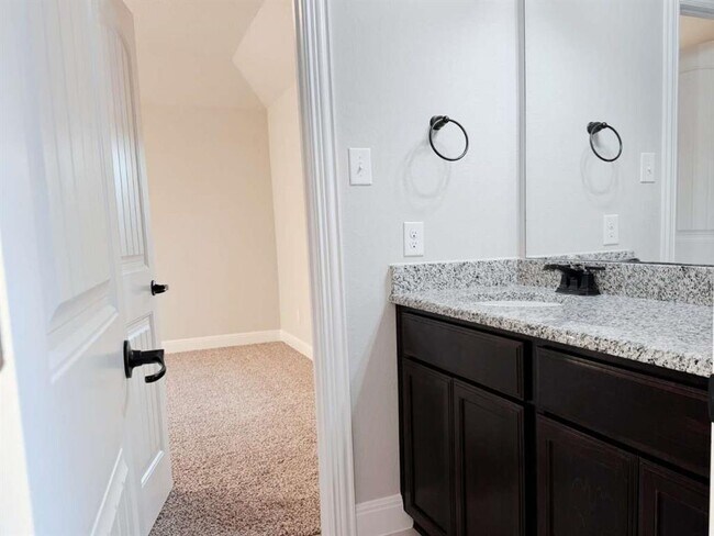 Building Photo - 3804 Tango Ct