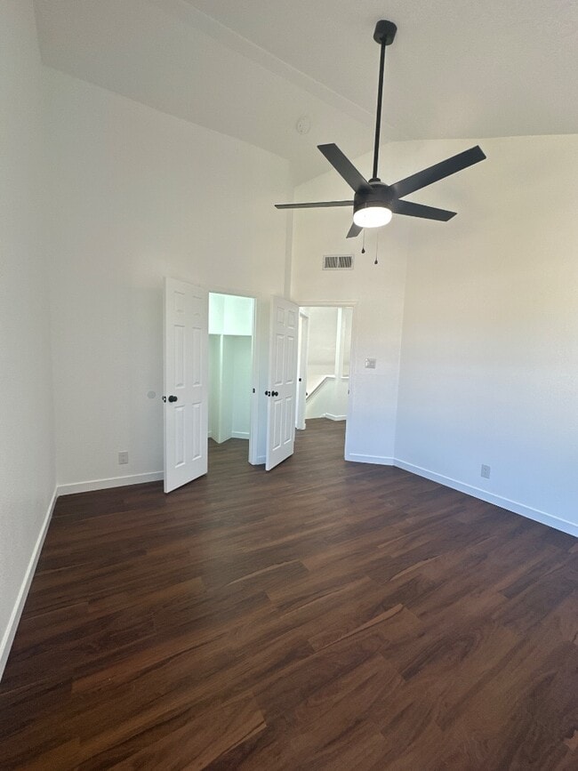 Building Photo - 7979 Starry Night Dr
