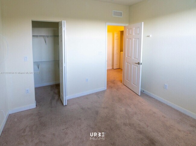 Building Photo - 10630 NW 88th St