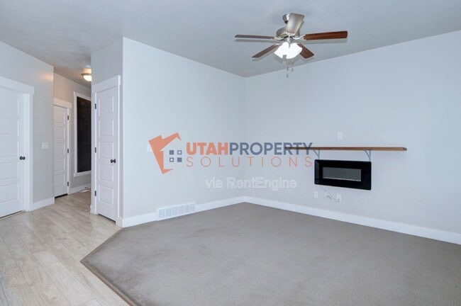 Building Photo - 15351 Tarawa Dr