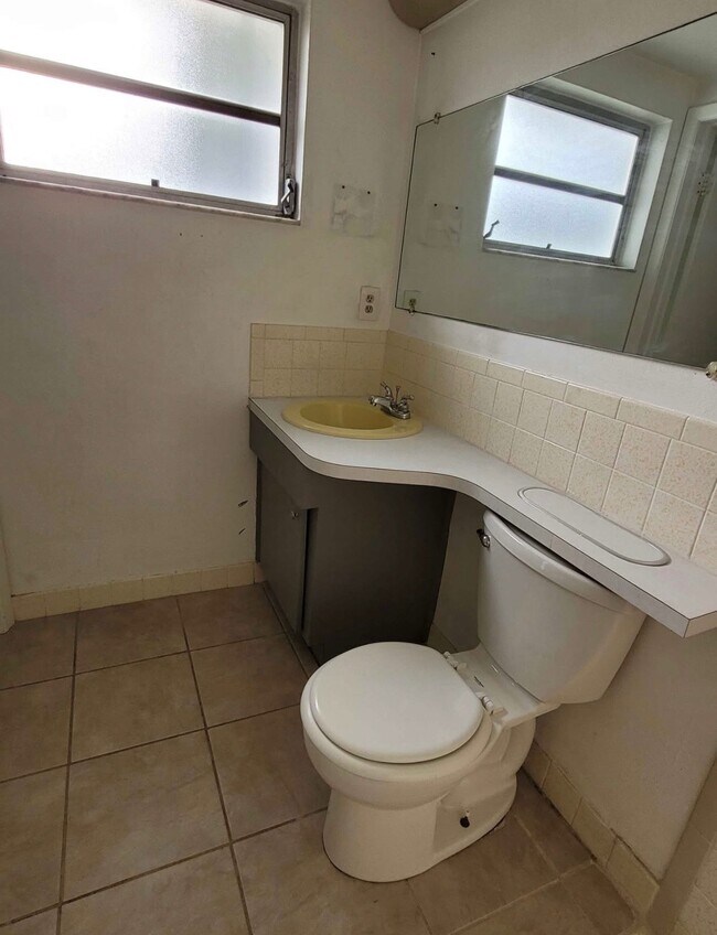 Building Photo - 12411 Partridge Hill Row