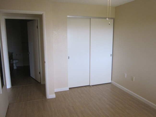 Building Photo - Kulana Knolls 1Bed 1 Bath