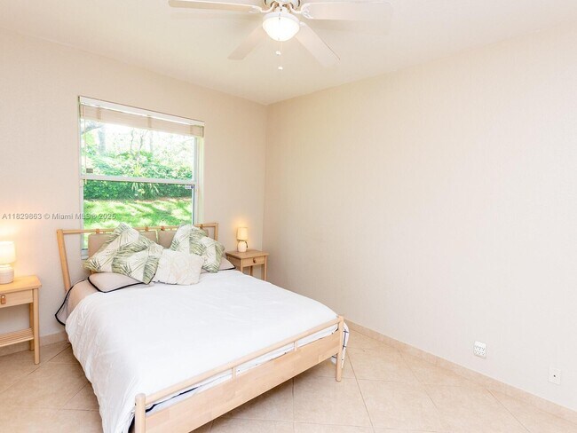 Building Photo - 3967 Nighthawk Dr
