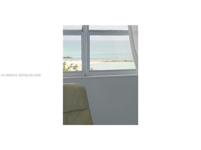 Building Photo - 10185 Collins Ave