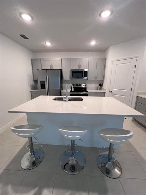 Building Photo - 424 Wayland Dr