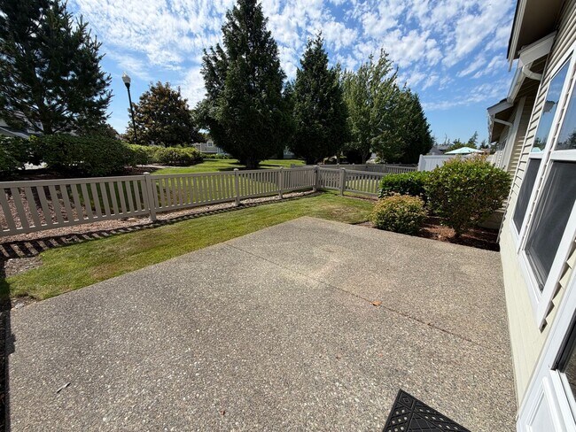 Building Photo - 2514 85th Dr NE