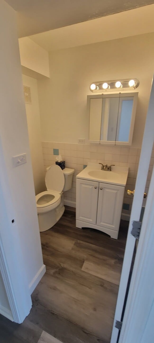 Building Photo - 10414 Michael Todd Terrace