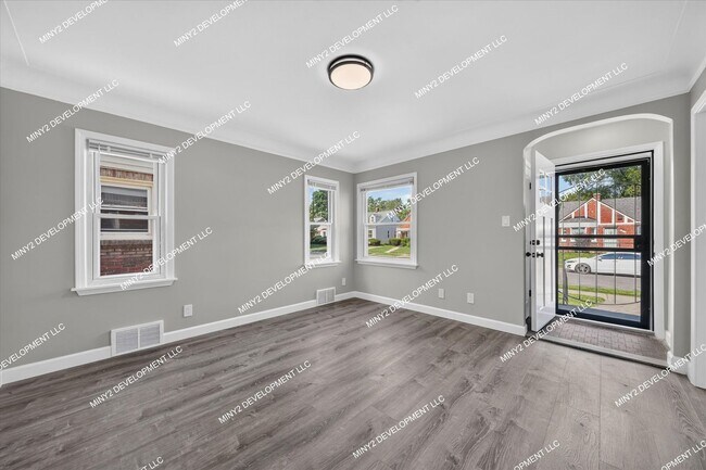 Building Photo - 16836 Rutherford St