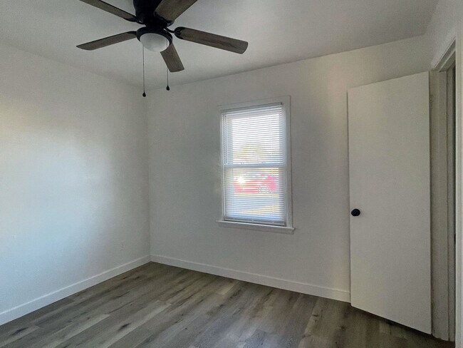 Building Photo - Snyder’s Sweet Spot: Modern Comfort Meets Country Charm