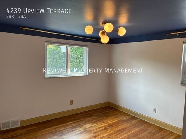 Building Photo - 4239 Upview Ter