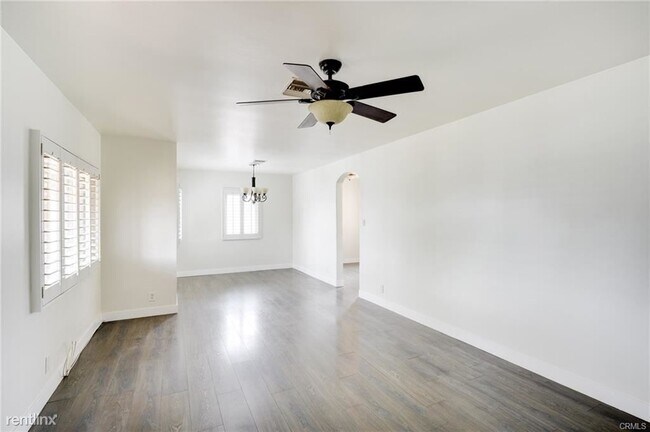 Building Photo - 3 br, 1 bath House - 10727 Keswick St