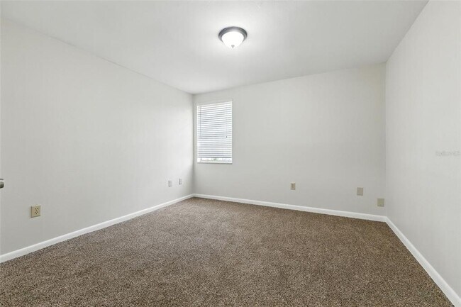 Building Photo - 3614 Pine Knot Dr