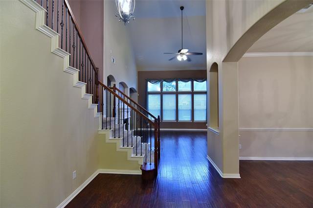 Building Photo - 2911 Velero