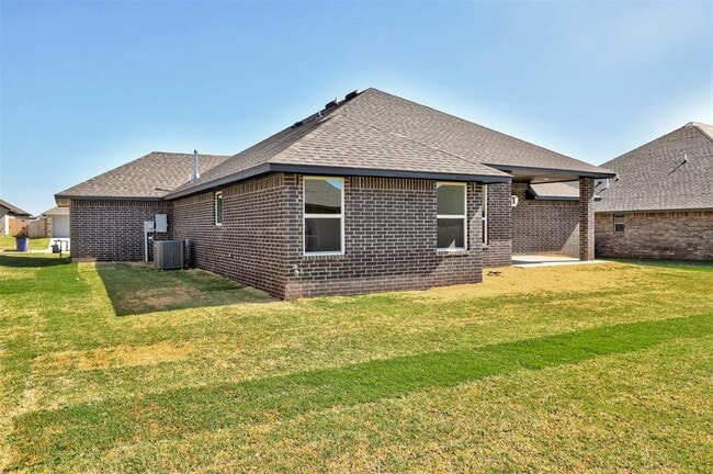 Building Photo - 2020 W Flintlock Wy