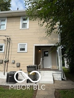 Building Photo - 2405-2407 S Meridian St