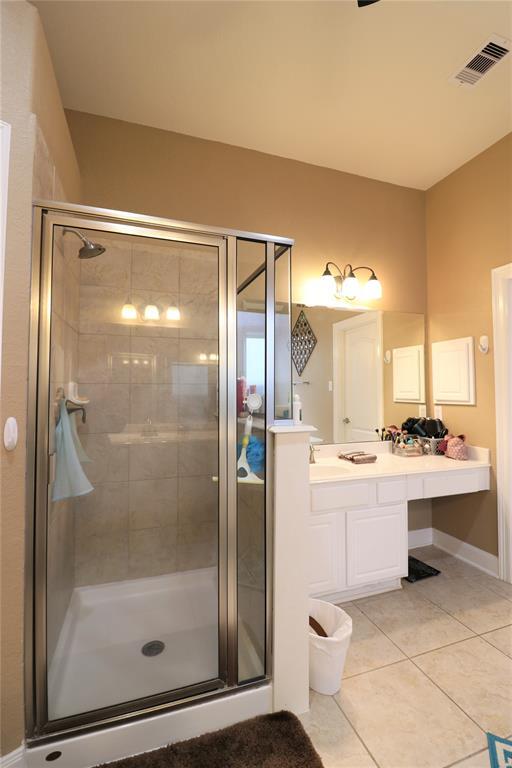 Building Photo - 6126 Emberwood Falls Dr