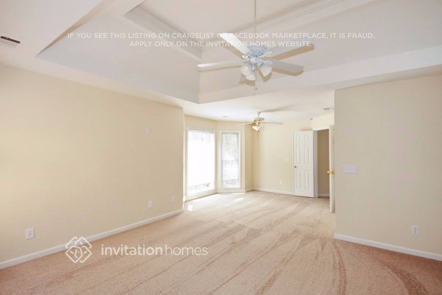 Building Photo - 253 Sedgewick Trail