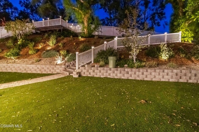 Building Photo - 23353 Balmoral Ln