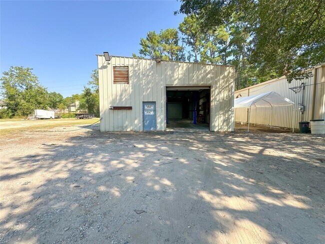 Building Photo - 11418 Cypress North Houston Rd
