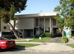 Building Photo - key3623