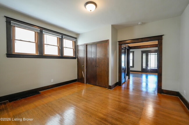 Building Photo - 908 Lydia St