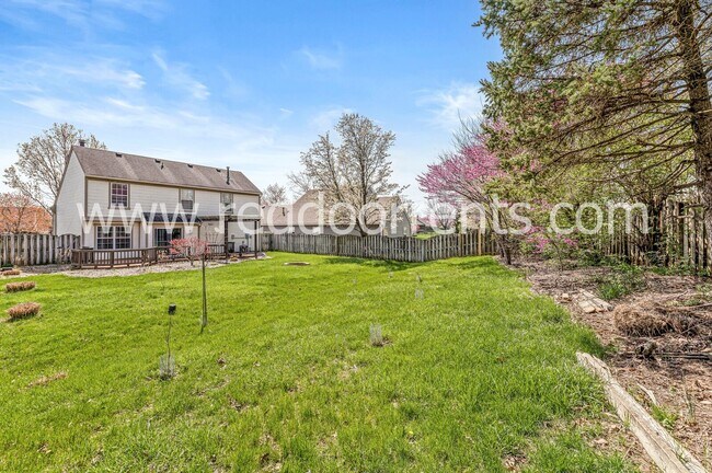Building Photo - Charming 3-Bedroom Ranch with Scenic Backy...