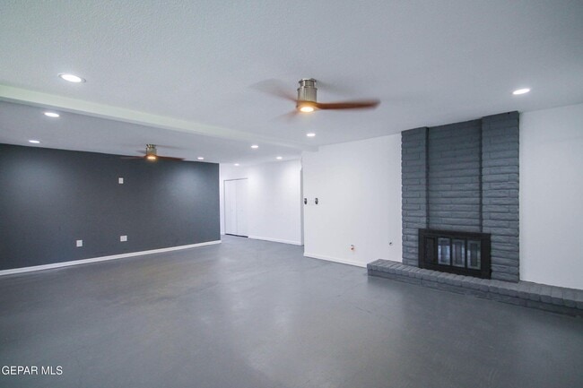 Building Photo - 1709 Pete Brown Pl