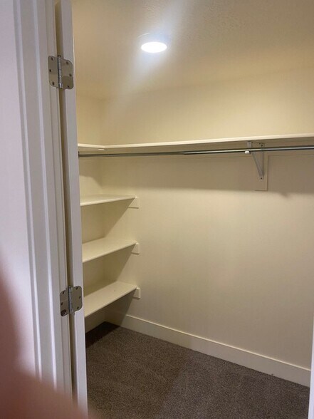 Building Photo - 15078 S 2815 W