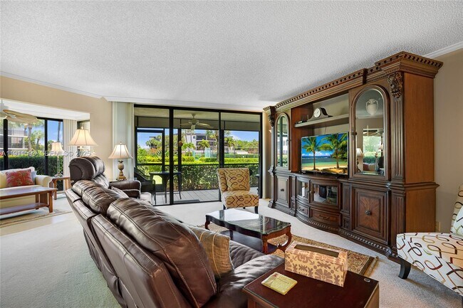 Building Photo - 1815 Mooringline Dr