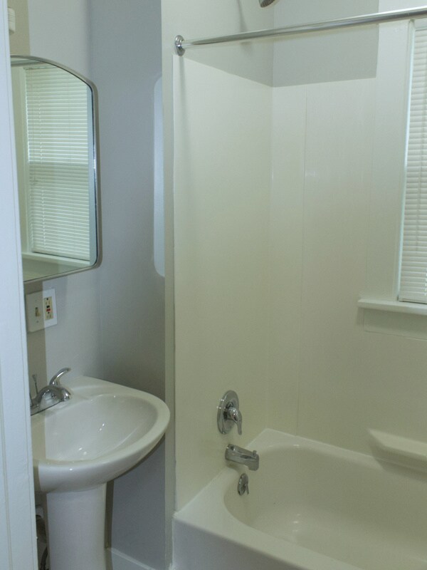 Building Photo - 2312 N 53rd St