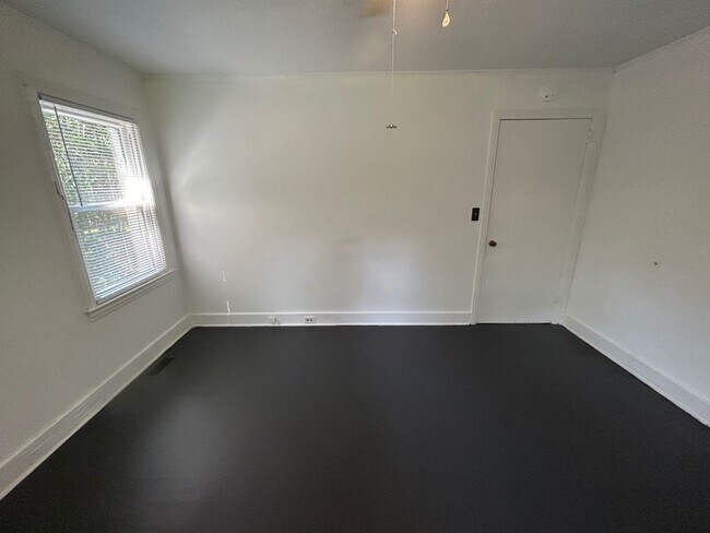 Building Photo - 244 Vallejo Cir