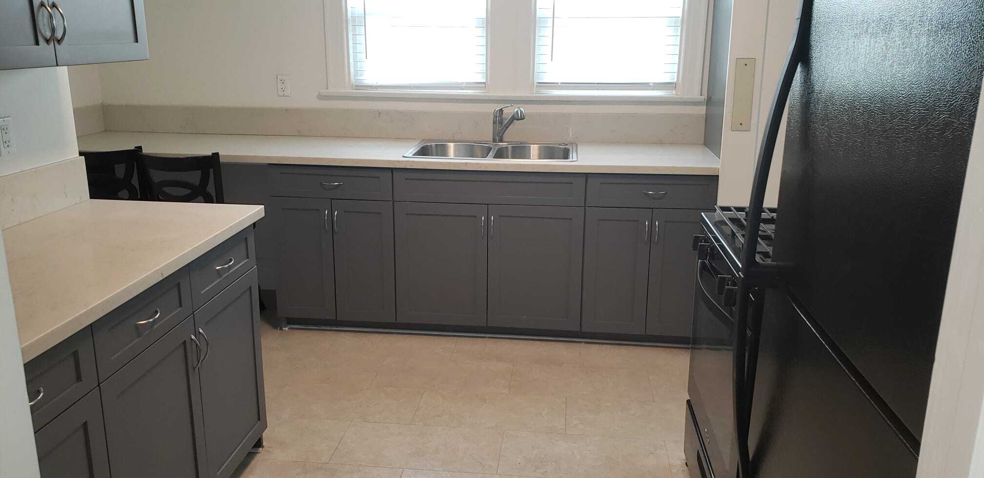 Building Photo - 1510 S Van Ness Ave