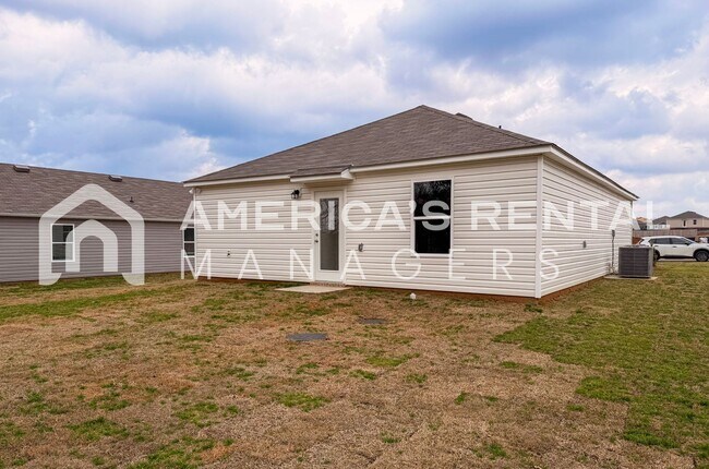 Building Photo - Move-in Special! New Construction Home for Rent in Tuscaloosa, AL! Sign a 13-month lease by 4/15/...