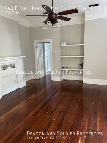 Building Photo - 740 E Fort King St