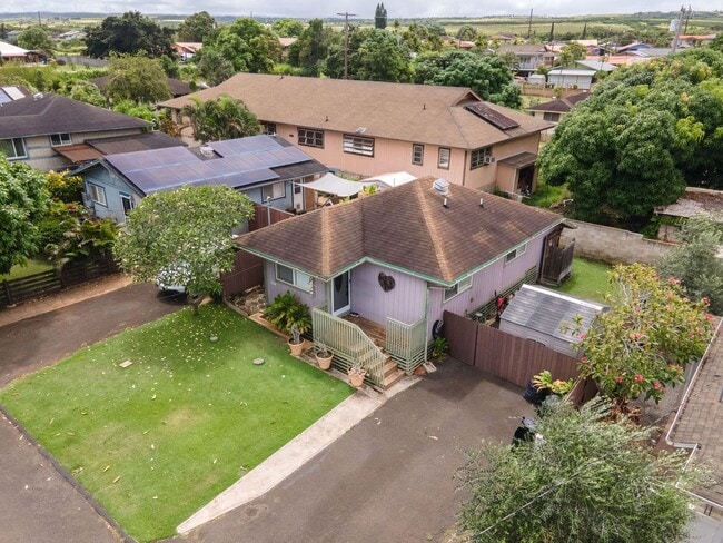 Building Photo - North Shore Boho Aloha Cottage | 2 Bed, 1 Bath | Available August 1, 2026
