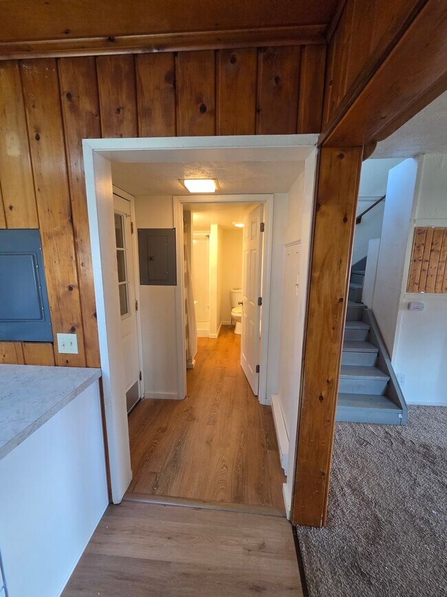 Building Photo - 252 Bayview Blvd
