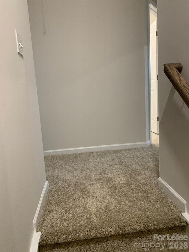 Building Photo - 12031 Remarque Rd