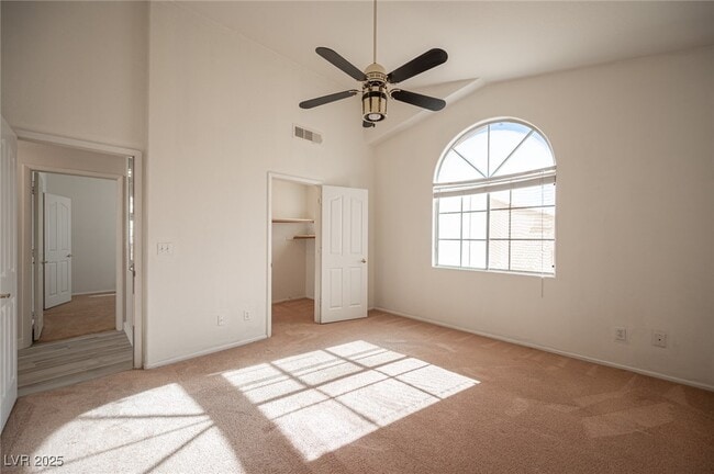 Building Photo - 8301 Boseck Dr