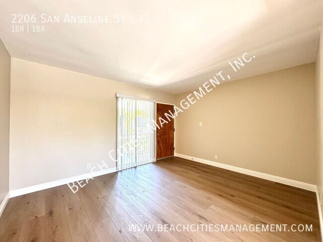 Building Photo - 2206 San Anseline Ave