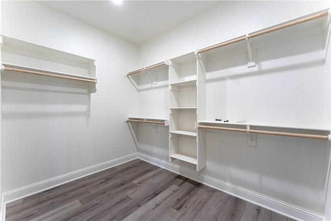 Building Photo - 2312 John W Montgomery Cir