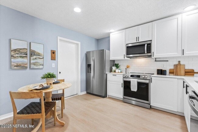 Building Photo - 429 Cabernet Pl