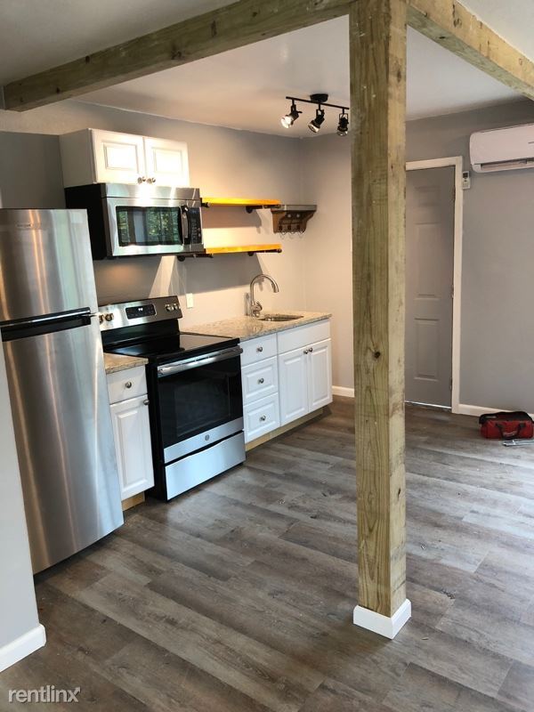 Building Photo - 622 Texan Trail