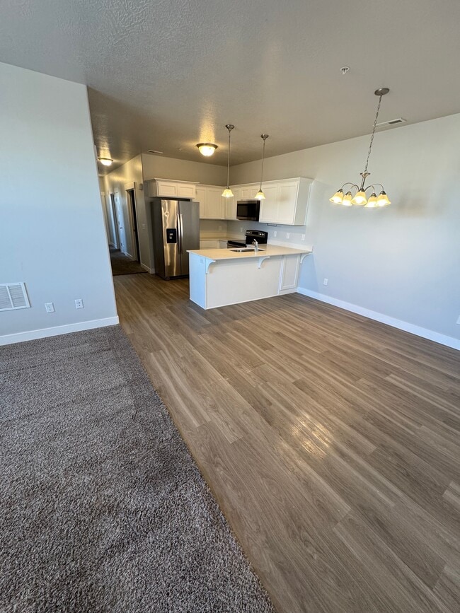 Building Photo - 4216 McKellen Dr