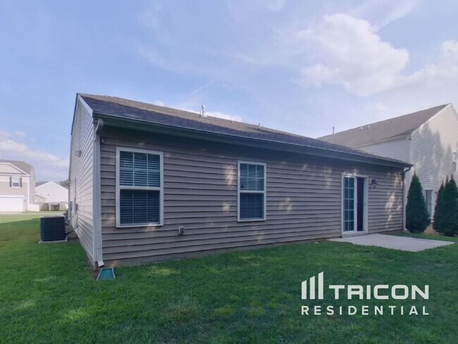 Building Photo - 4609 Manchineel Ln