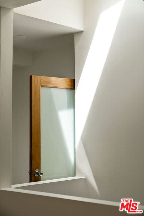 Building Photo - 1530 Elevado St