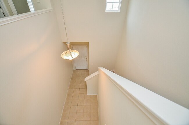 Building Photo - 24902 Alberti Sonata Dr