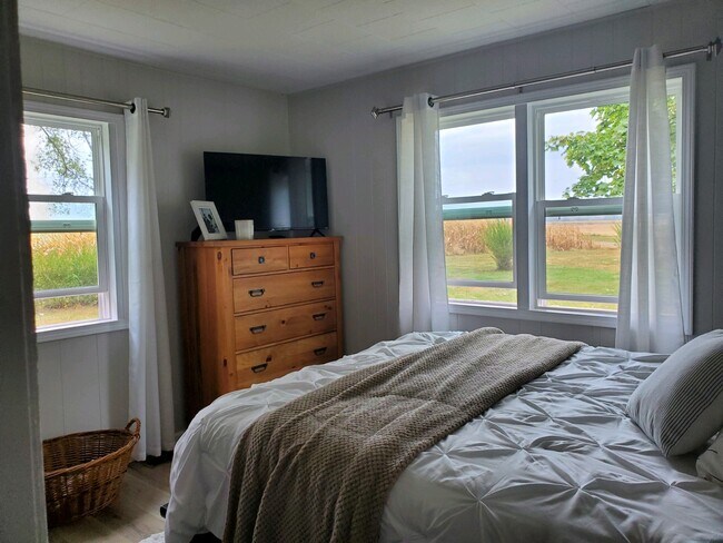 Building Photo - 475 County Rd 525 N